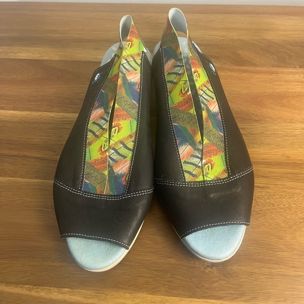Cloud Caliber Slingback Sandal black and exotic print size 40/9